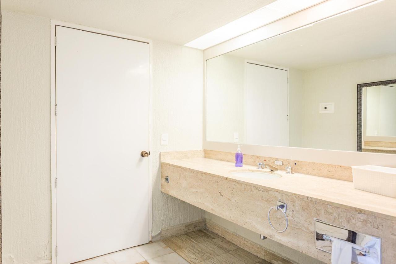 Condos in Prime Cancun Location Plus 3 Pools Exterior foto